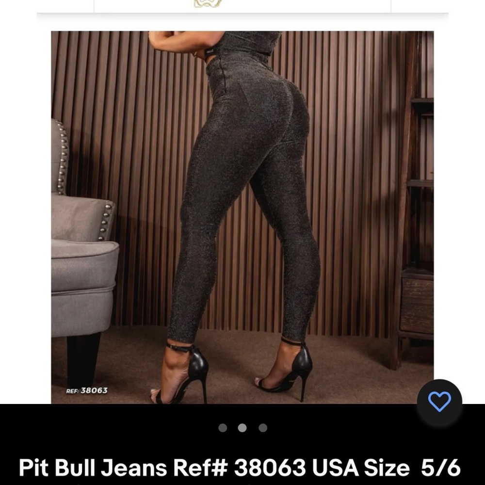 Pit bull jeans